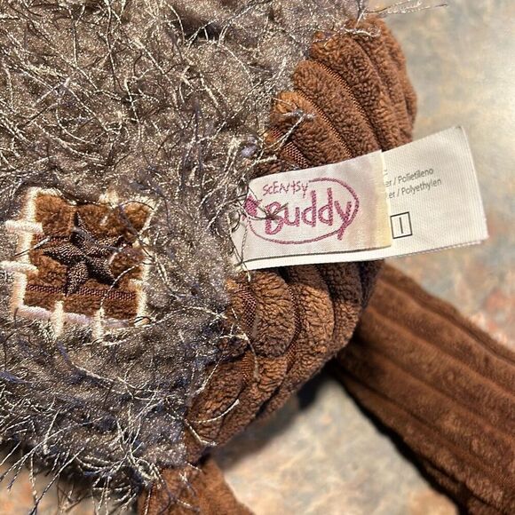 Suzie The Sloth Scentsy Buddy Fragrance - Picture 5 of 7
